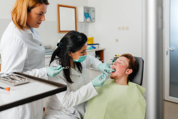Best Emergency Wisdom Tooth Extraction in Fruitport, MI
